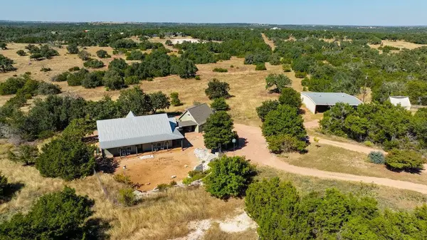 9848 W Us Hwy 290, Fredericksburg, TX 78624