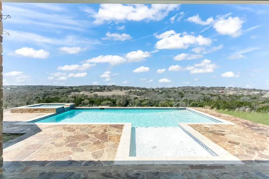 5077 Old San Antonio Rd, Fredericksburg, TX 78624 - #1