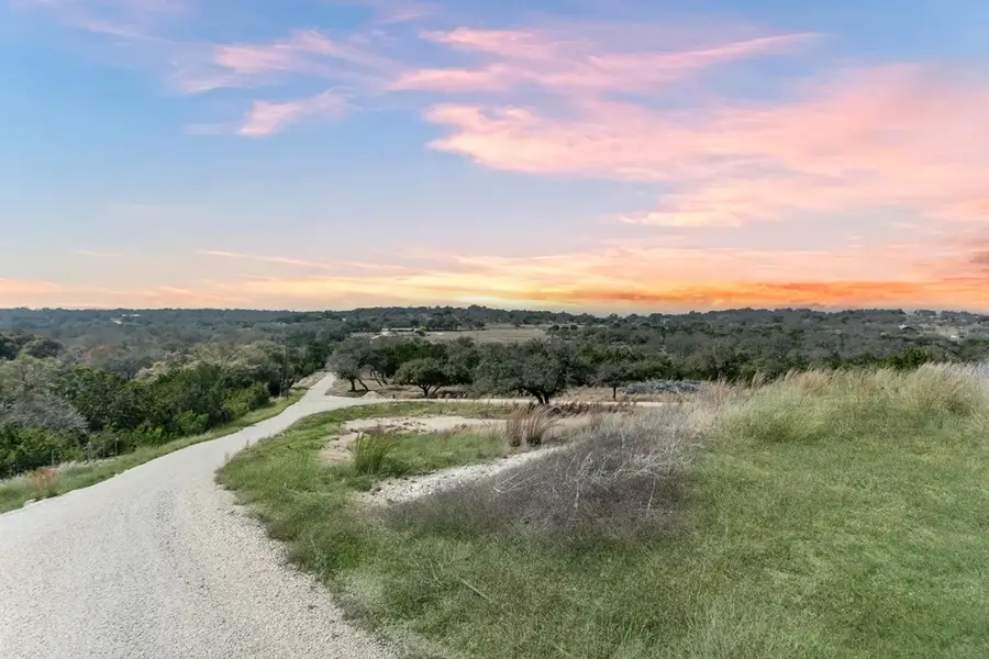 5077 Old San Antonio Rd, Fredericksburg, TX 78624 - #2
