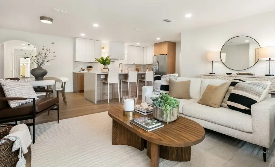 803 Sunset St, Fredericksburg, TX 78624 - #3