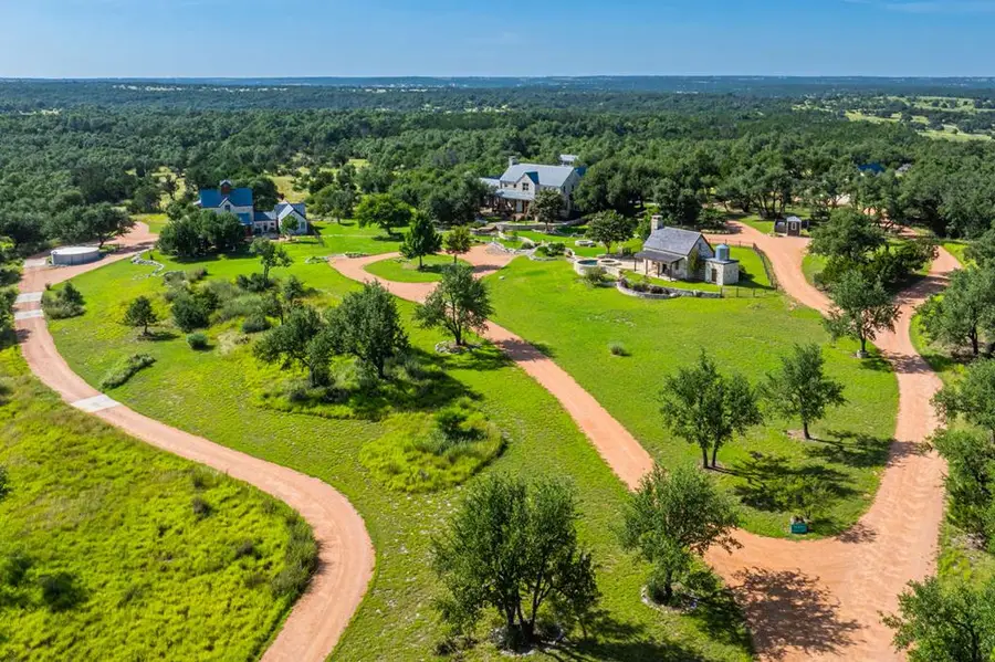 1400 Arbor Ridge Rd, Fredericksburg, TX 78624 - #2