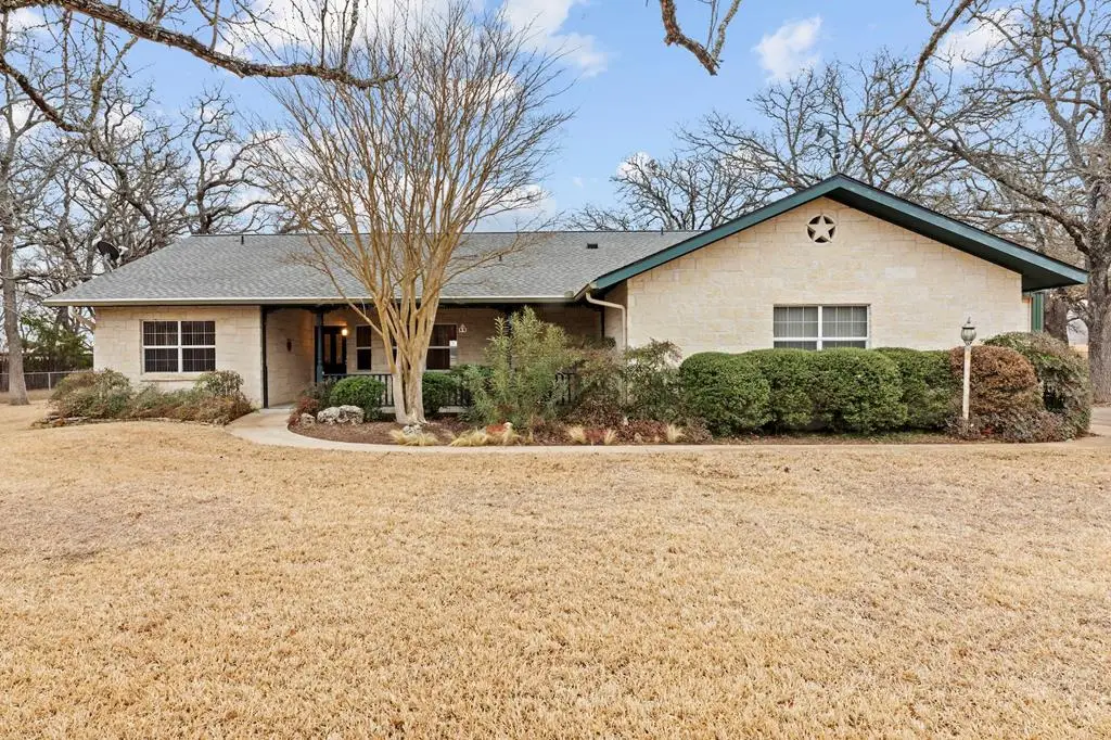 237 Emerald Loop, Fredericksburg, TX 78624 - #1