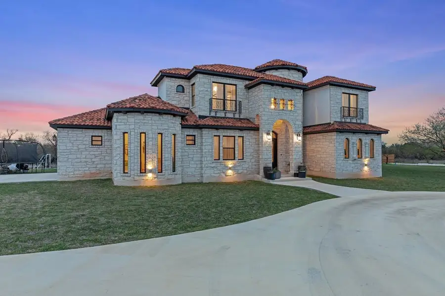 661 Emerald Loop, Fredericksburg, TX 78624 - #2