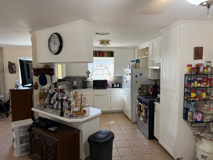 509 Flag Creek Dr, Llano, TX 78643 - #3