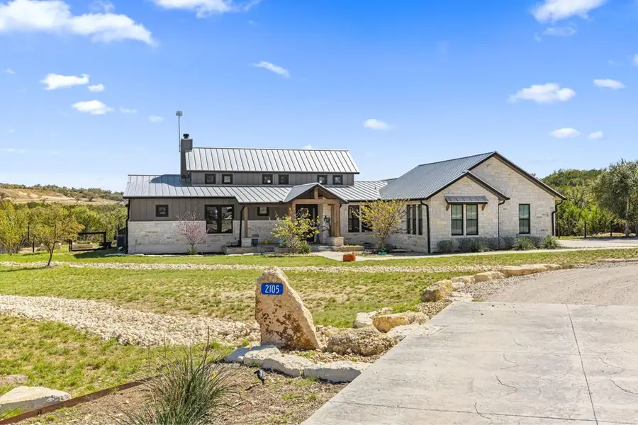 2105 Legacy Hills Dr, Johnson City, TX 78636 - #2