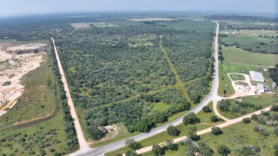 24715 N Us Hwy 377, London, TX 76854 - #2