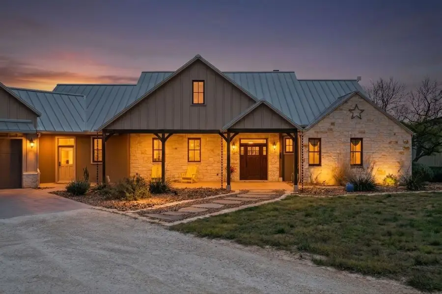 1503 Funf Kinder Rd, Fredericksburg, TX 78624 - #3