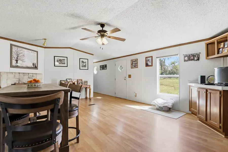 912 Alamo Rd, Fredericksburg, TX 78624 - #2