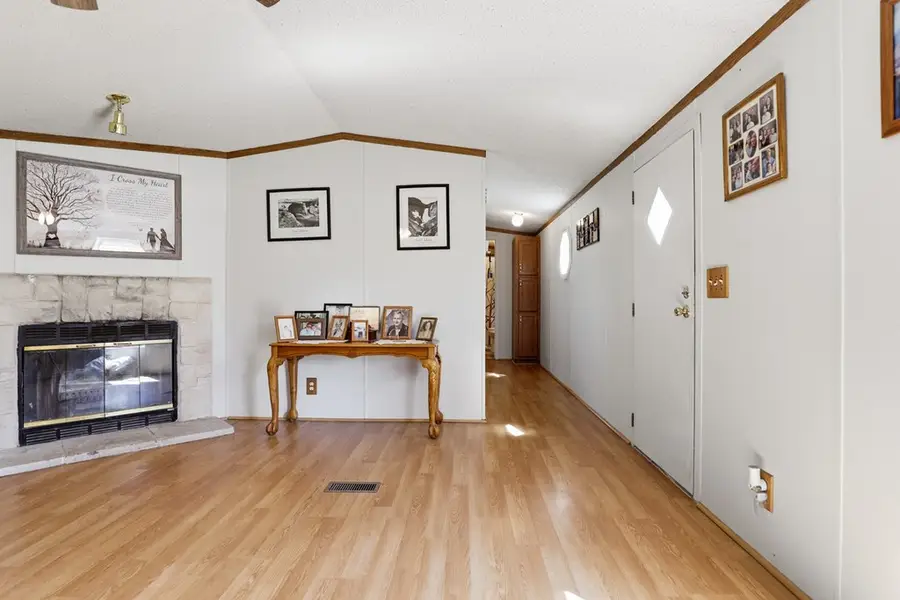 912 Alamo Rd, Fredericksburg, TX 78624 - #3