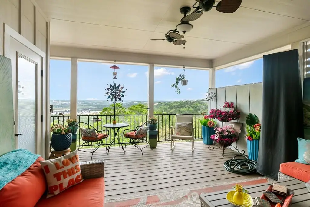 1025 Roanoke Ln, Kerrville, TX 78028 - #1