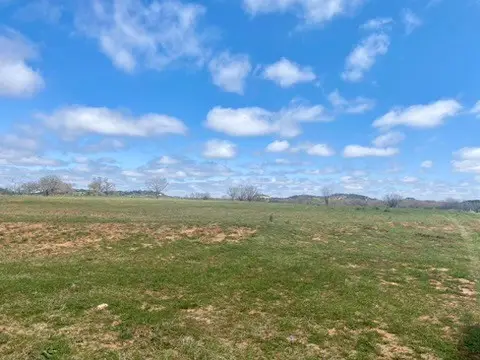 601 Upper Liveoak Rd, Fredericksburg, TX 78624 - #2