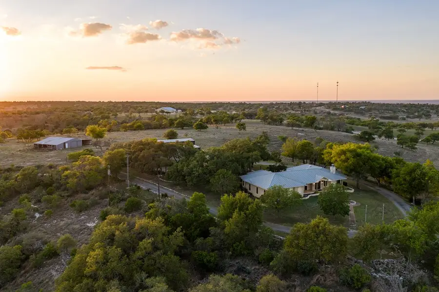 7158 S Hwy 87, Fredericksburg, TX 78624 - #2
