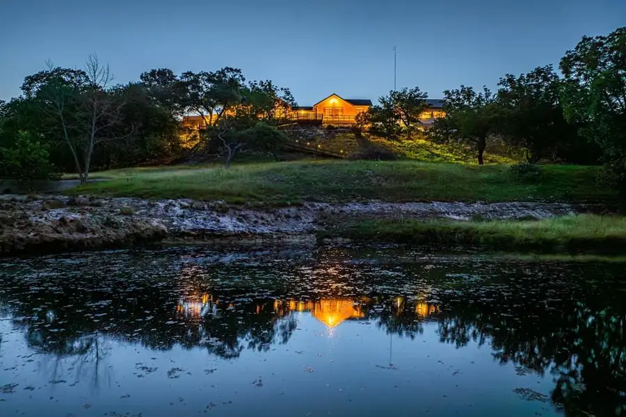 364 Wolf Creek Rd., Fredericksburg, TX 78624 - #2