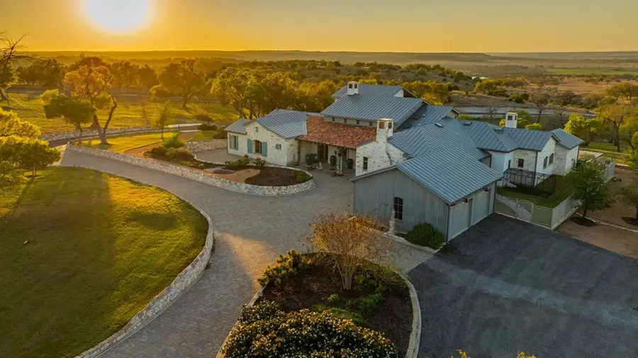 77 Last Trl, Fredericksburg, TX 78624 - #2