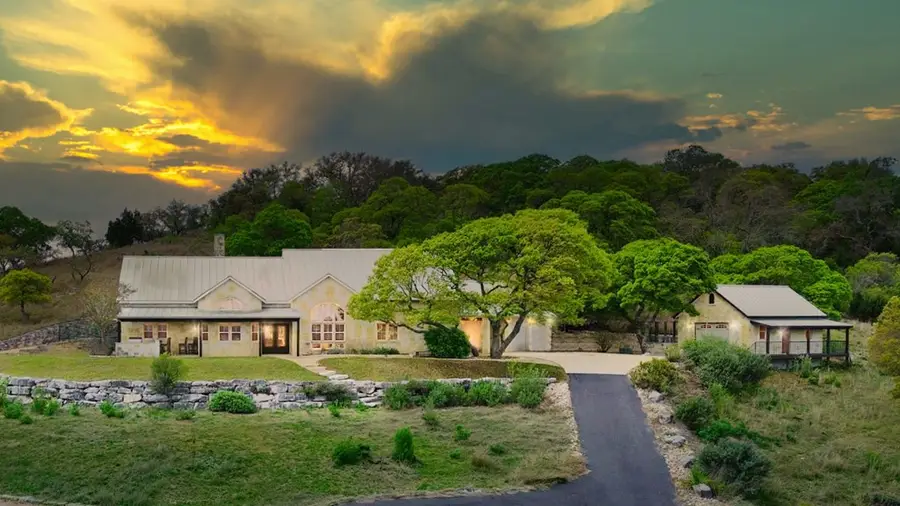 116 N Homestead Park Rd, Comfort, TX 78013 - #3