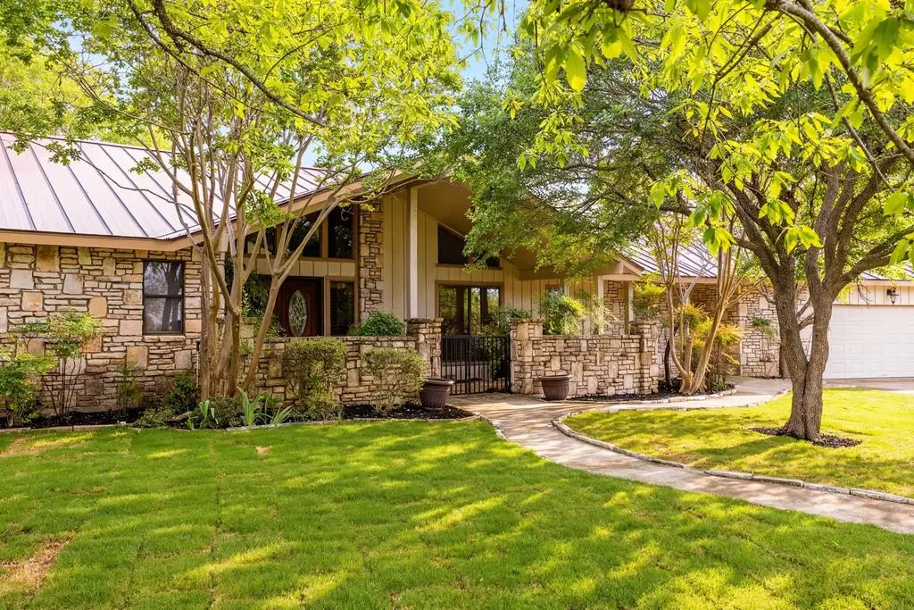 207 E Spring Mill Dr., Kerrville, TX 78028 - #1