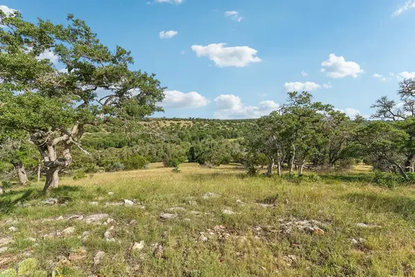 00 S Old Comfort Rd, Fredericksburg, TX 78624