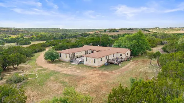 2966 Ranch Rd 165, Dripping Springs, TX 78620