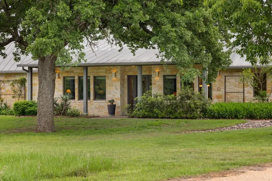 1163 Big Bend Ln, Fredericksburg, TX 78624 - #3