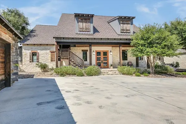 175 S Putting Park Drive, Fredericksburg, TX 78624