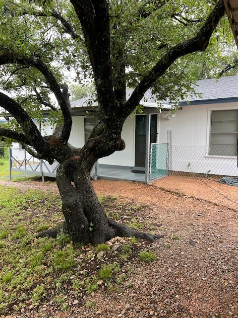 205 Melvin, Brady, TX 76825 - #2