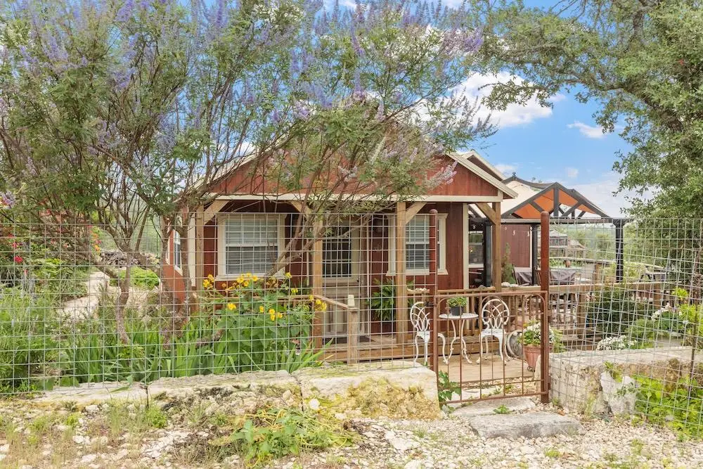 815 Nixon Creek Rd, Fredericksburg, TX 78624 - #1
