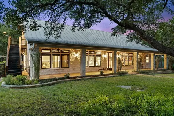 7855 Middle Creek Rd, Blanco, TX 78606