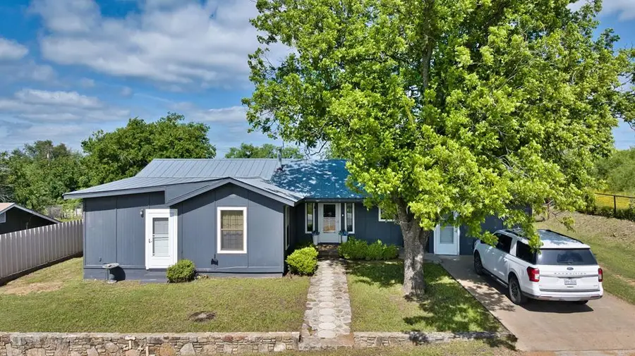 904 Bluebonnet, Mason, TX 76856 - #2