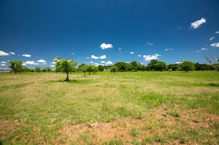 3 Baj Ln, Fredericksburg, TX 78624 - #3