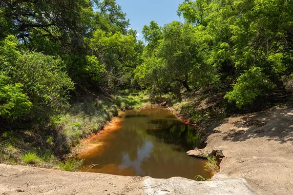 11 Baj Ln, Fredericksburg, TX 78624