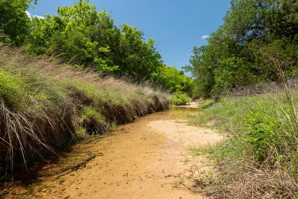 13 Baj Ln, Fredericksburg, TX 78624 - #1