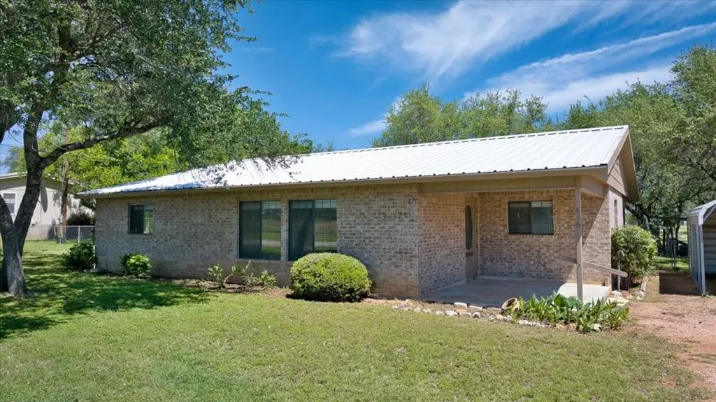 426 Fir Rd, Mason, TX 76856 - #1