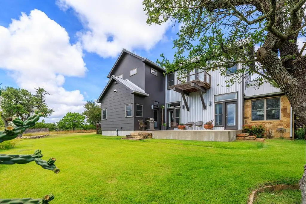 1556 Pfiester Rd, Fredericksburg, TX 78624 - #1