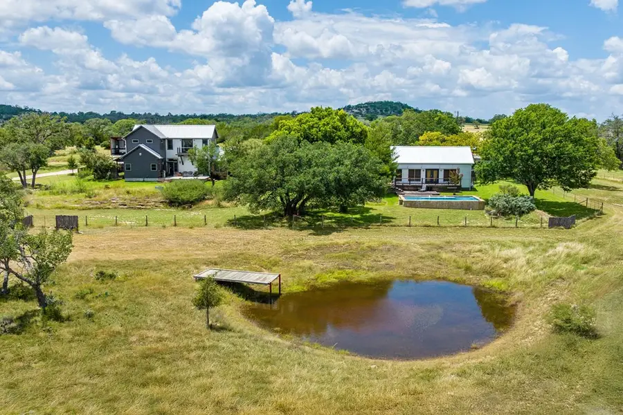 1556 Pfiester Rd, Fredericksburg, TX 78624 - #3