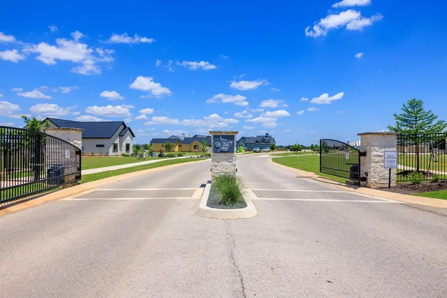 314 Interlaken St., Fredericksburg, TX 78624 - #2