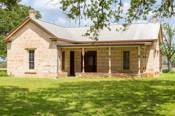 1461 S Us Hwy 87, Fredericksburg, TX 78624