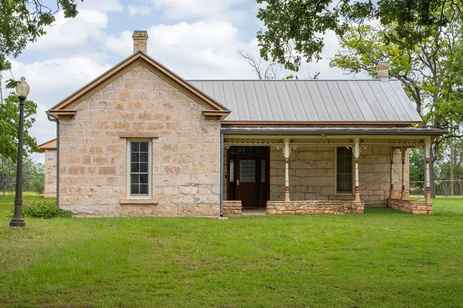 1461 S Us Hwy 87, Fredericksburg, TX 78624 - #2