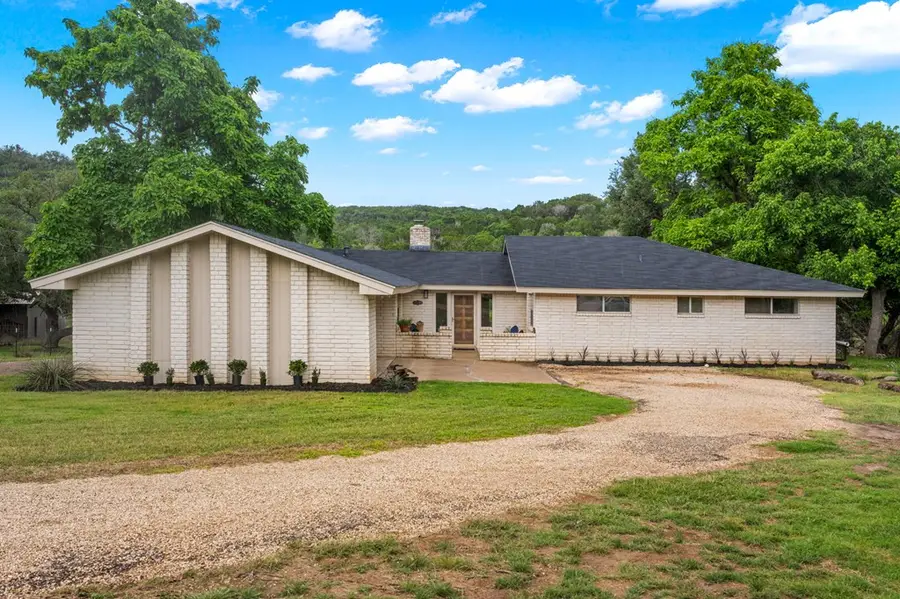 240 Aqua Vista Dr, Kerrville, TX 78028 - #2