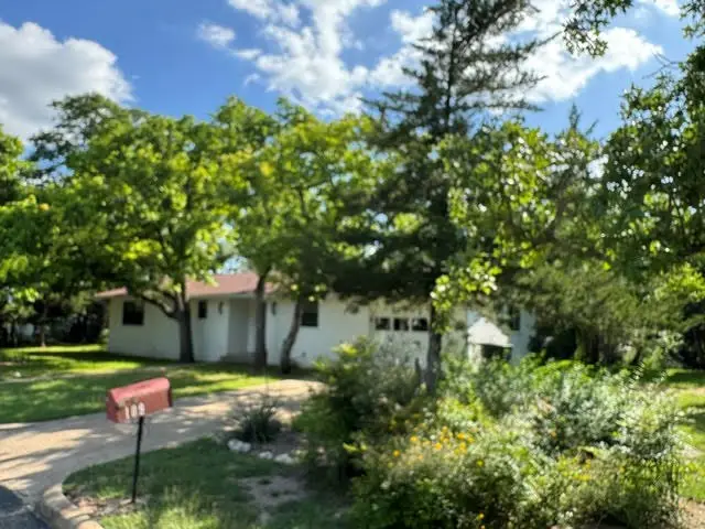 109 Glenwood Dr, Fredericksburg, TX 78624 - #3