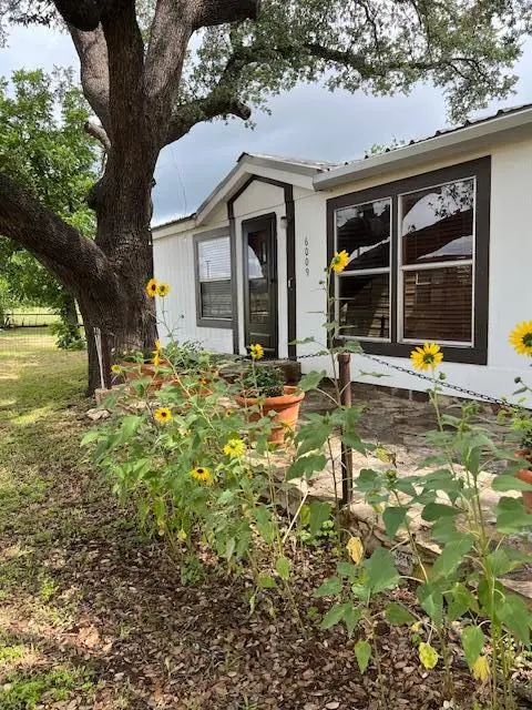 6009 SE 5th Street, Rochelle, TX 76872 - #2