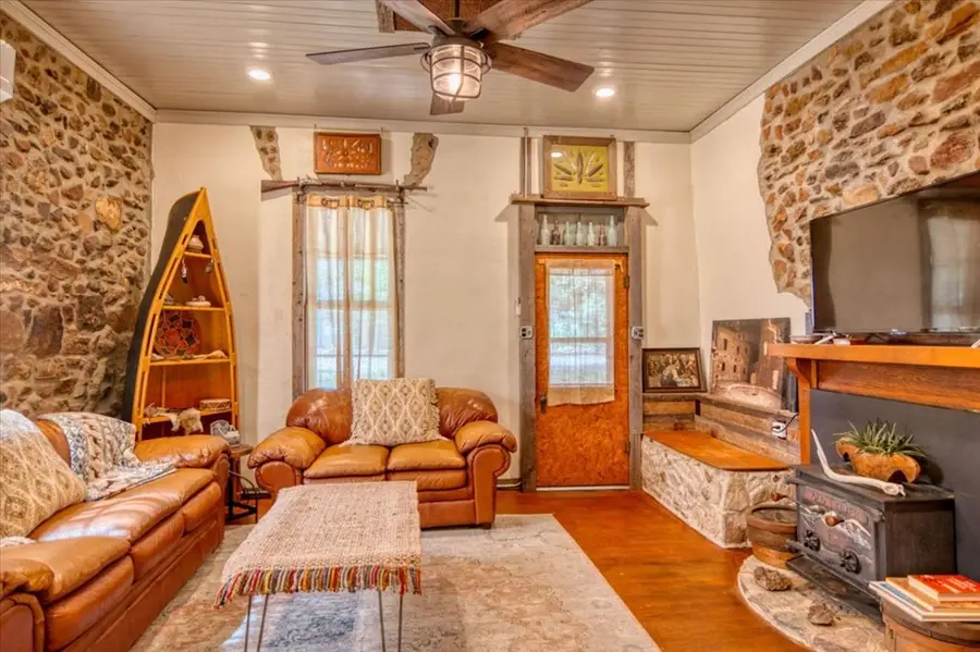 431 Fuschia St, Mason, TX 76856 - #3