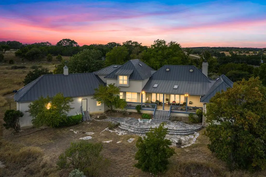 101 Crestline Dr, Kerrville, TX 78028 - #1
