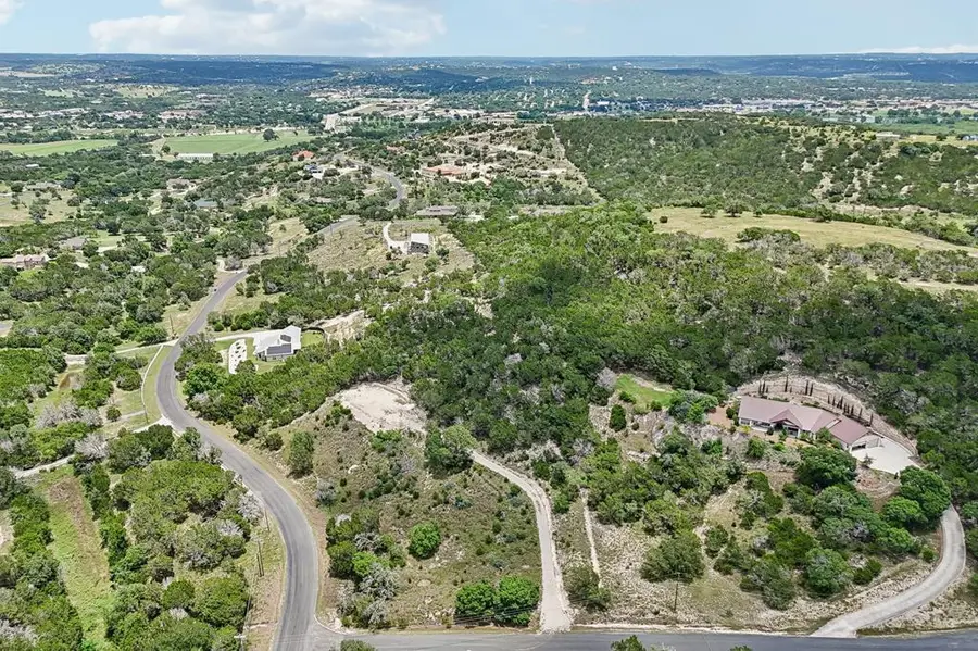 902 Saddlewood Blvd, Kerrville, TX 78028 - #2
