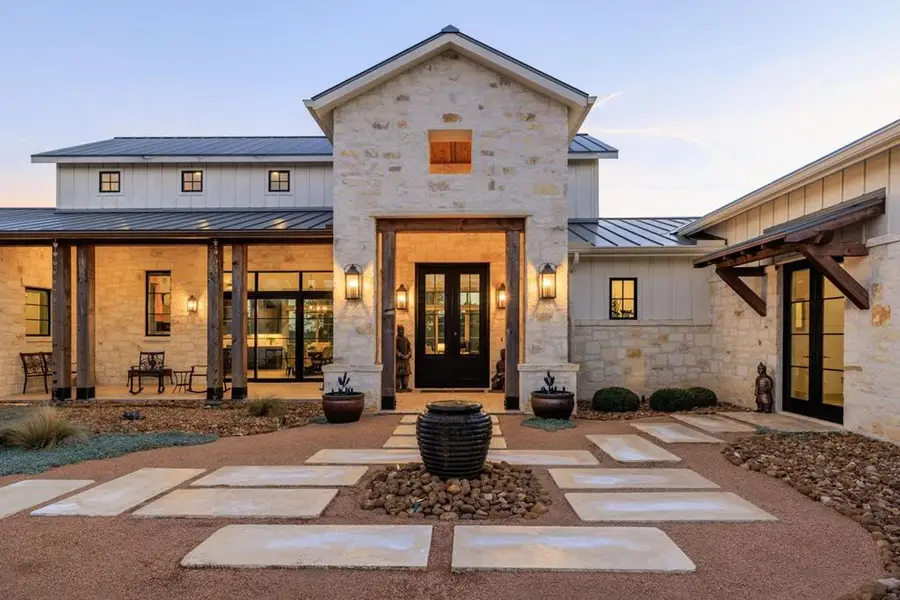 176 Inspiration Loop, Fredericksburg, TX 78624 - #3