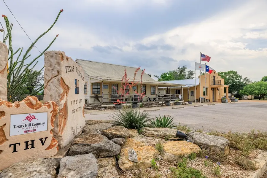 3750 Grapetown Rd, Fredericksburg, TX 78624 - #2