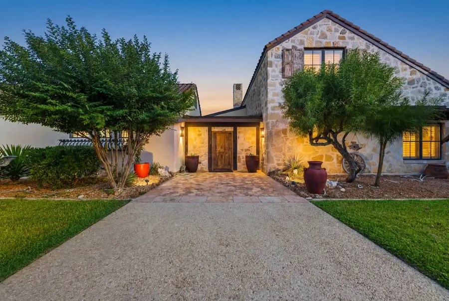 277 N Majestic Ridge, Comfort, TX 78013 - #3