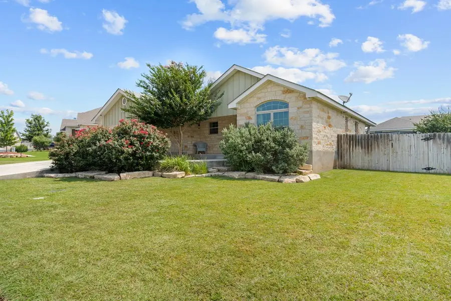 732 Northern Red Oak, Fredericksburg, TX 78624 - #2