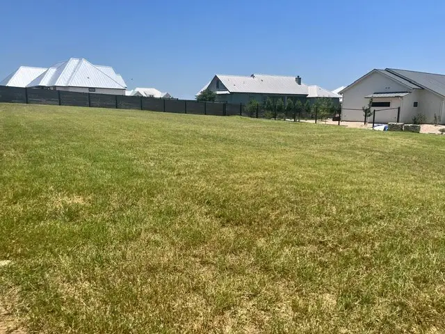 607 Taylor Ct, Fredericksburg, TX 78624 - #2