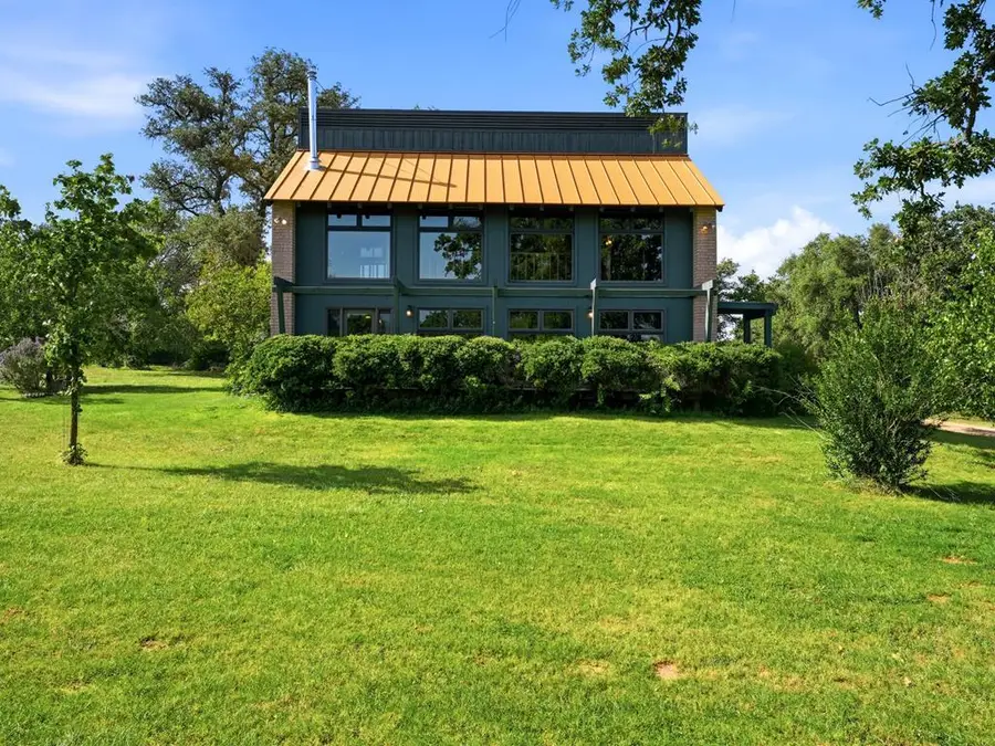 213 Cardinal Dr, Fredericksburg, TX 78624 - #2