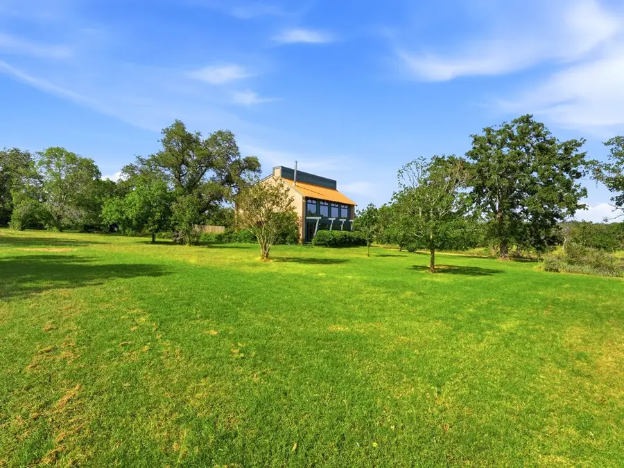 213 Cardinal Dr, Fredericksburg, TX 78624 - #3